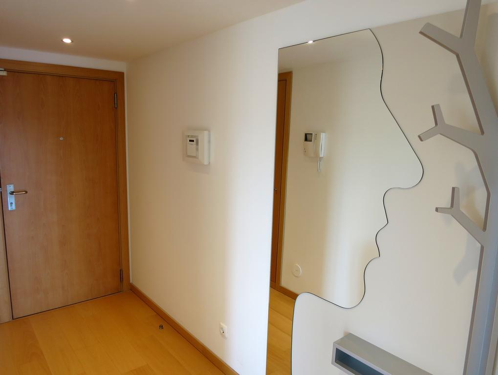Finest Rentals - Expo Riverside Lisbon Room photo